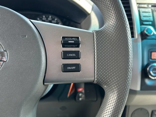 Used 2015 Nissan Frontier SV w/ SV Value Truck Package RWD image 33