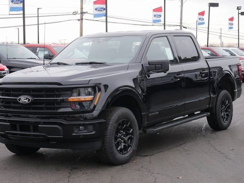 New 2025 Ford F150 XLT w/ Equipment Group 302A MID image 8