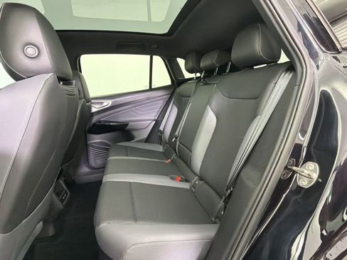 Used 2023 Volkswagen ID.4 S RWD image 15