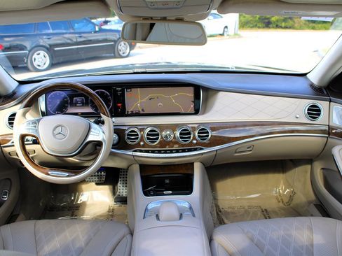 Used 2014 Mercedes-Benz S 550 Sedan image 11