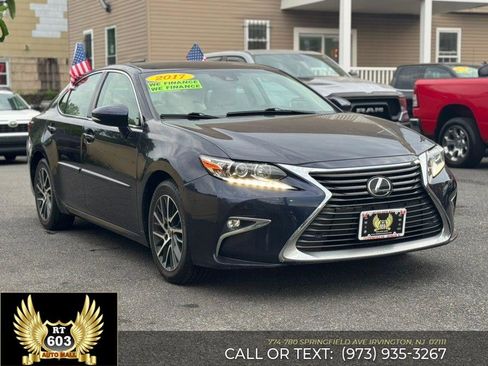 Used 2017 Lexus ES 350 w/ Navigation System Package FWD image 3