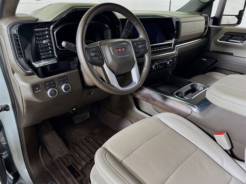 Certified 2024 GMC Sierra 2500 SLT w/ Texas SLT Premium Package image 7