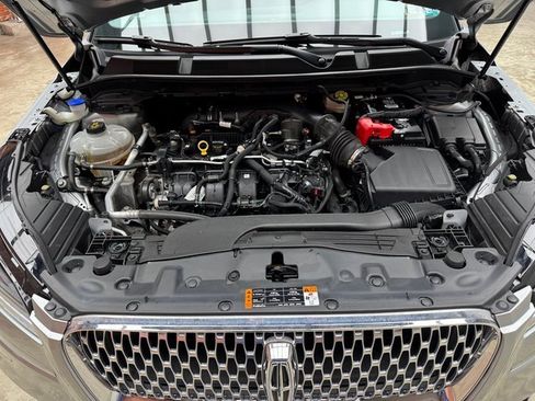 Used 2022 Lincoln Corsair AWD w/ Equipment Group 101A image 27