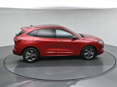 Used 2023 Ford Escape ST-Line w/ Tech Pack #1 FWD image 40