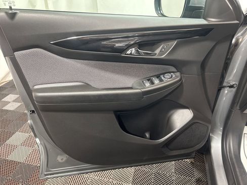 Used 2025 Chevrolet TrailBlazer LT w/ Driver Confidence Package image 24