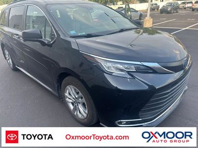 Certified 2023 Toyota Sienna XLE