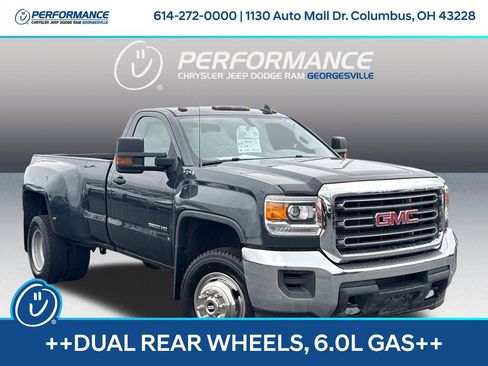 Used 2017 GMC Sierra 3500 4x4 Regular Cab image 1