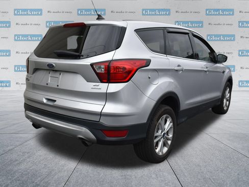 Used 2019 Ford Escape SE FWD image 6