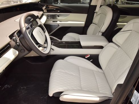 New 2026 Lincoln Nautilus Black Label w/ Jet Appearance Package AWD/4WD image 13