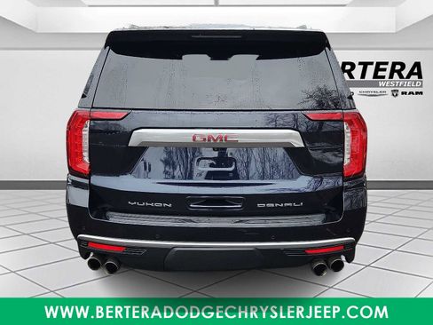 Used 2024 GMC Yukon XL Denali image 5