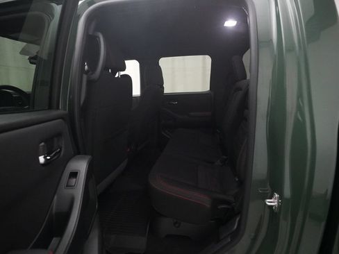 Used 2022 Nissan Frontier PRO-4X AWD/4WD image 15