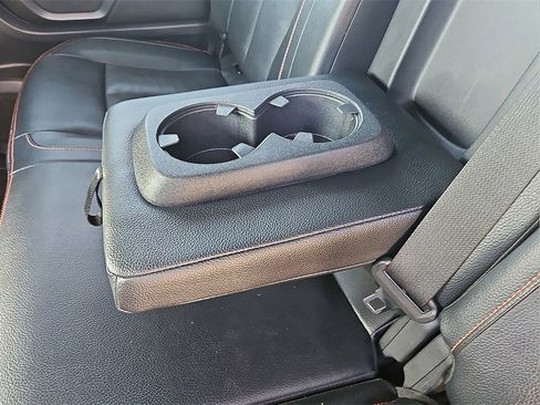 Used 2021 Nissan Titan PRO-4X w/ Pro-4x Convenience Package image 15