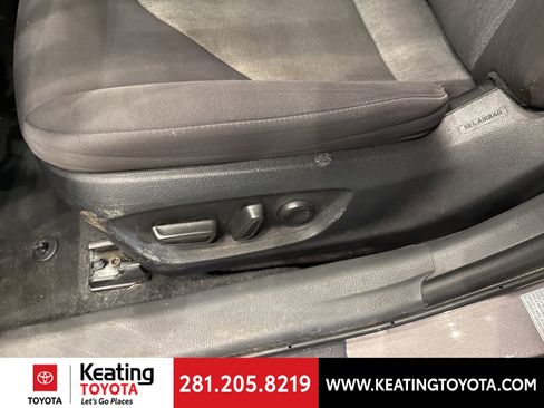 Used 2023 Toyota Camry LE image 12