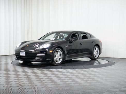 Used 2011 Porsche Panamera 4 AWD/4WD image 29