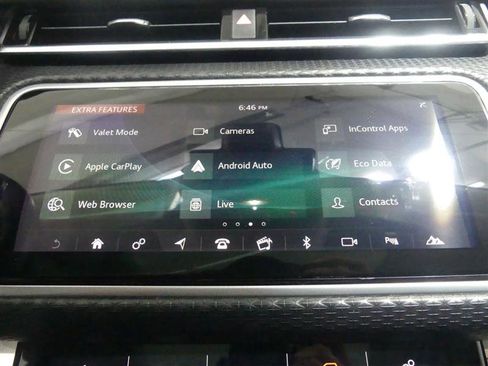 Used 2018 Land Rover Range Rover Velar S image 35