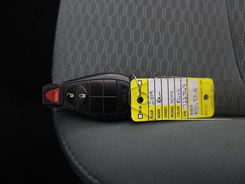 Used 2019 RAM 1500 Tradesman w/ Chrome Plus Package image 4