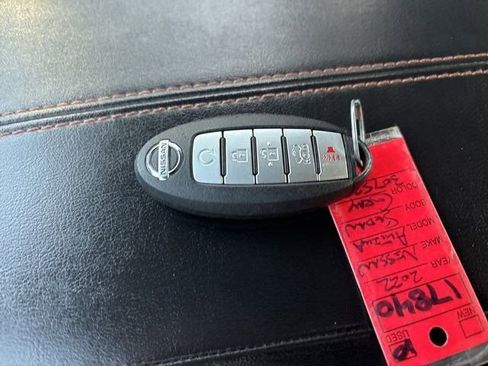 Used 2022 Nissan Altima 2.5 SR image 48