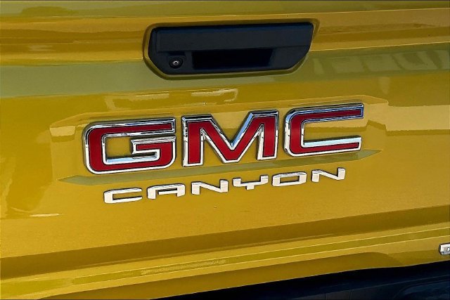 Used 2024 GMC Canyon Elevation RWD image 25