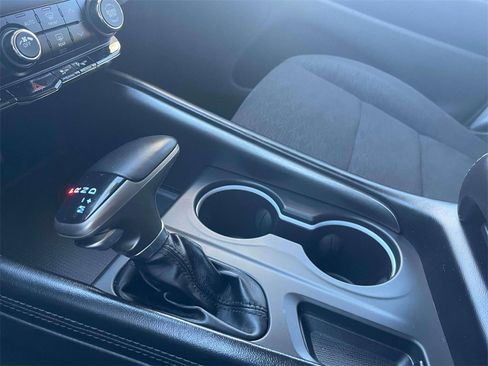 Used 2021 Dodge Durango SXT image 29