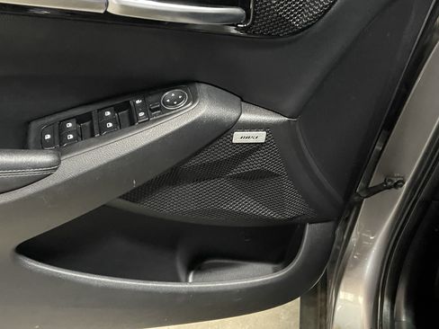 Used 2021 Kia Seltos SX w/ SX Sunroof Package AWD/4WD image 18
