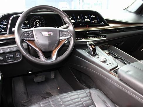 Used 2021 Cadillac Escalade Premium Luxury Platinum image 5
