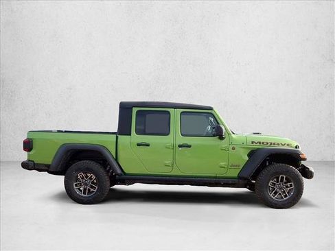 New 2026 Jeep Gladiator Mojave image 5