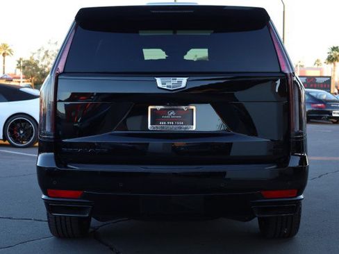 Used 2023 Cadillac Escalade Sport image 14