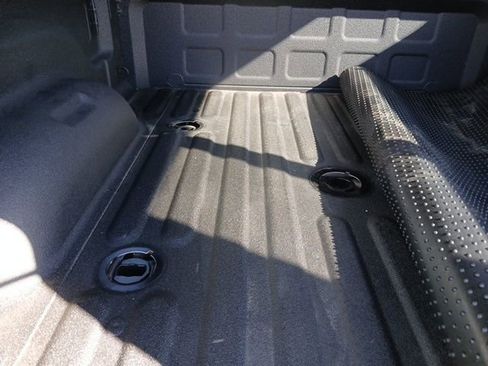 Used 2025 RAM 3500 Limited image 8