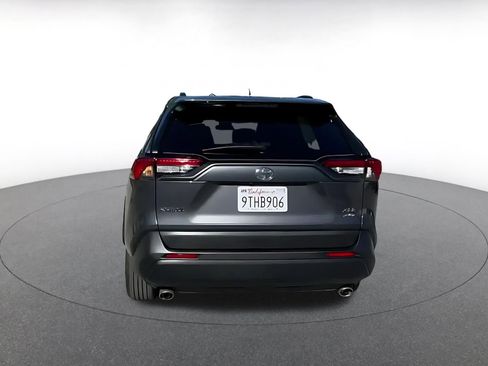 Used 2025 Toyota RAV4 XLE image 12