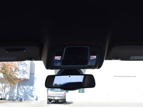 Used 2020 RAM 1500 Laramie image 31