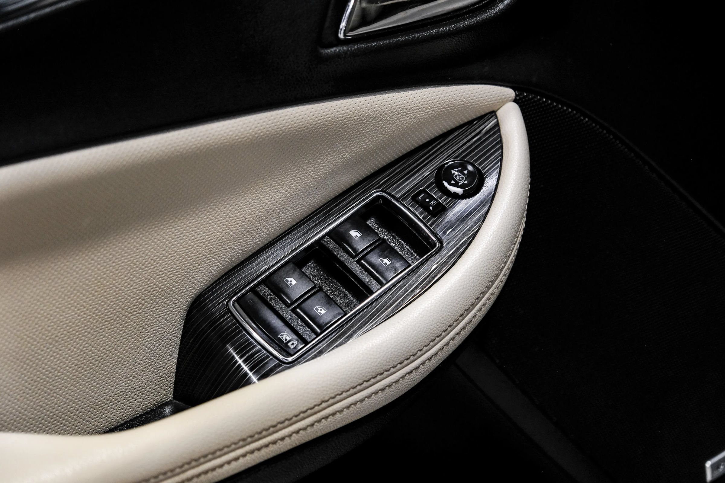 Used 2018 Chevrolet Impala Premier FWD image 50