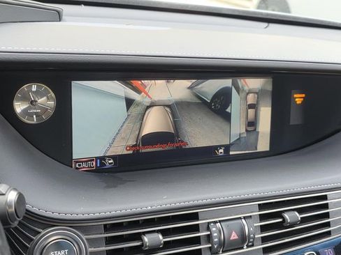 Used 2018 Lexus LS 500 w/ Interior Upgrade Package image 16