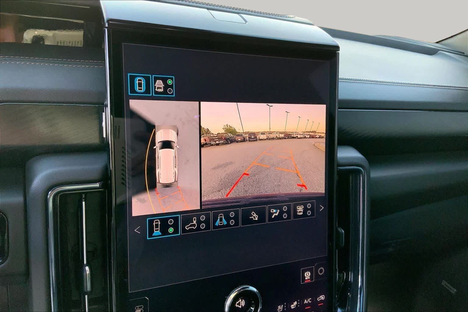 Used 2026 GMC Yukon AT4 w/ AT4 Premium Plus Package AWD/4WD image 28