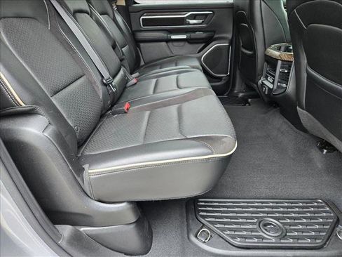 Used 2019 RAM 1500 Laramie image 17