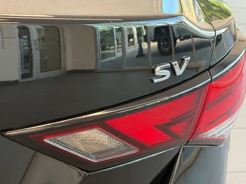 Used 2022 Nissan Sentra SV FWD image 15