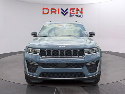 New 2026 Jeep Grand Cherokee L Limited image 8