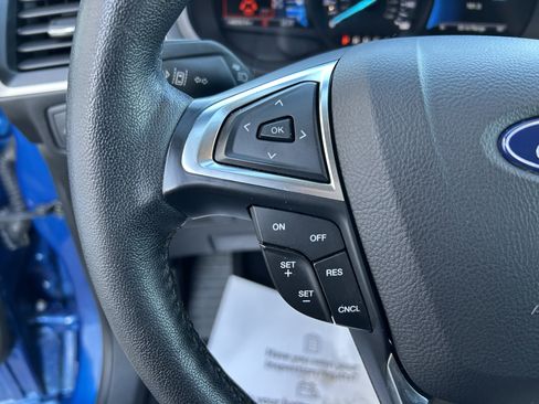 Used 2022 Ford Edge SEL image 21