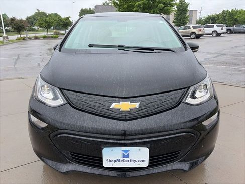 Used 2020 Chevrolet Bolt LT FWD image 2