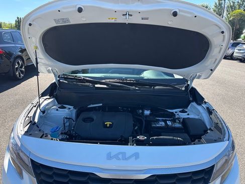 Used 2022 Kia Seltos LX AWD/4WD image 28