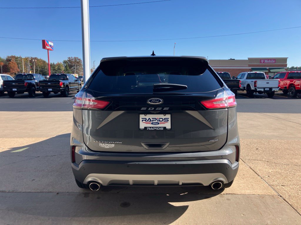 Used 2024 Ford Edge Titanium AWD/4WD image 6
