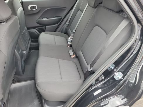 New 2026 Hyundai Venue SE FWD image 24