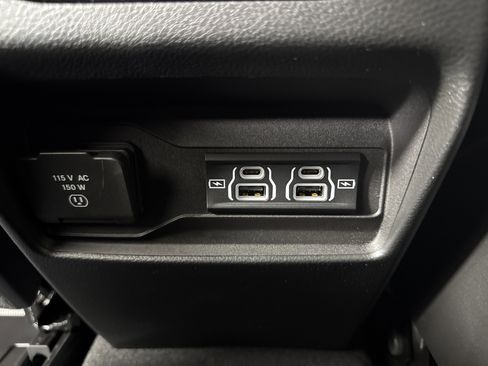 New 2025 Jeep Grand Cherokee Laredo X w/ Luxury Tech Group I image 21