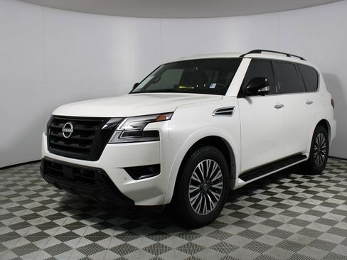 Used 2023 Nissan Armada SL w/ Midnight Edition Package image 3