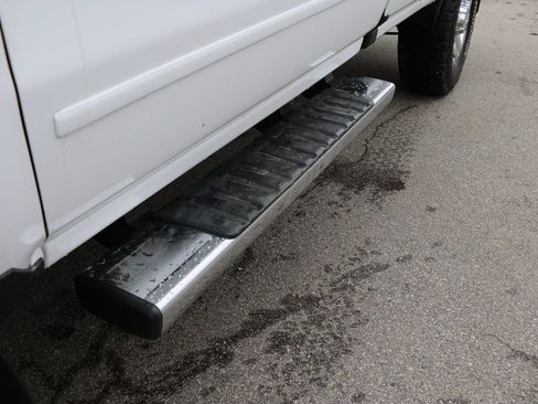 Used 2016 Chevrolet Silverado 3500 LT w/ LT Convenience Package image 21