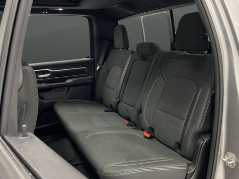Used 2025 RAM 1500 Big Horn AWD/4WD image 23