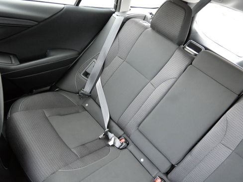 Certified 2023 Subaru Outback Premium image 12