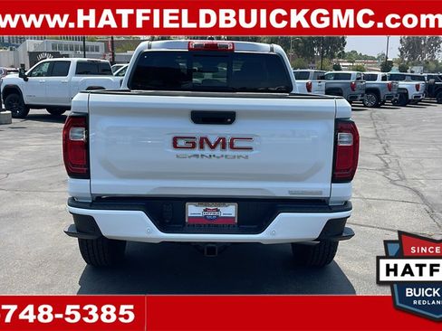 New 2025 GMC Canyon Elevation w/ Convenience Package image 4