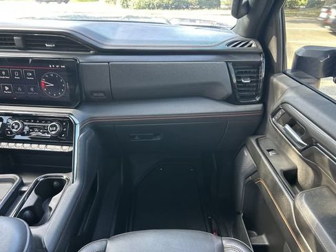 Used 2024 GMC Sierra 2500 AT4 w/ AT4 Premium Plus Package AWD/4WD image 16