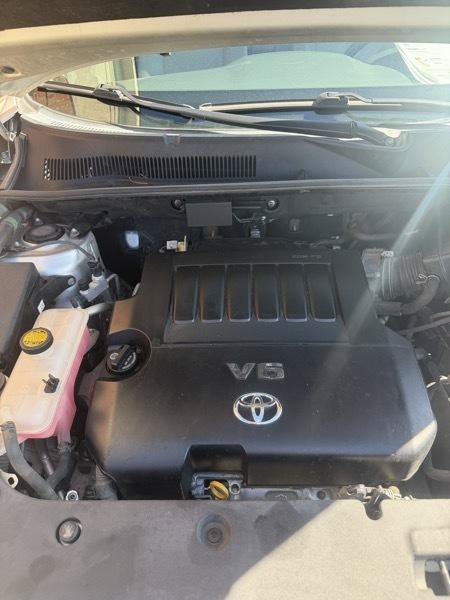 Used 2012 Toyota RAV4 Limited w/ Navigation Value Pkg AWD/4WD image 14