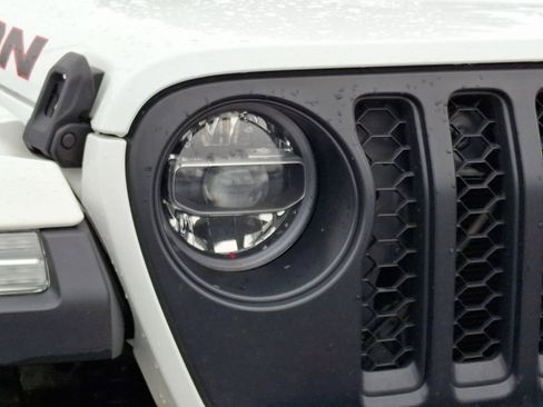Used 2022 Jeep Gladiator Rubicon w/ LED Lighting Group image 9